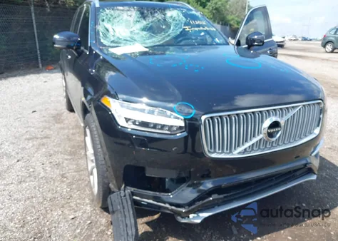 2017 Volvo Xc90 T6 Inscription z USA, uszkodzony, nr VIN YV4A22PL8H1112512